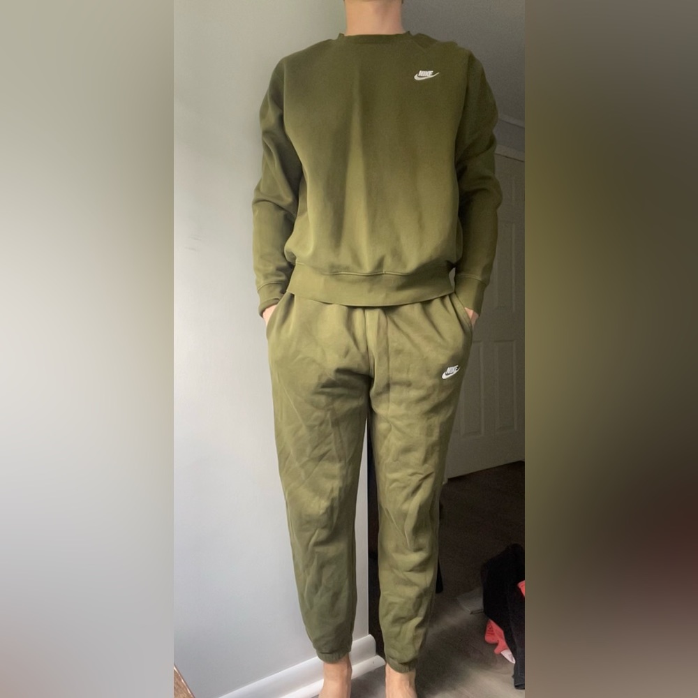 Full nike tech fleece